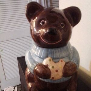 Bear cookie jar